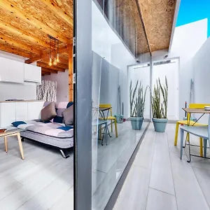 apartamento-volcan-de-la-geria.in-canary-islands.com/